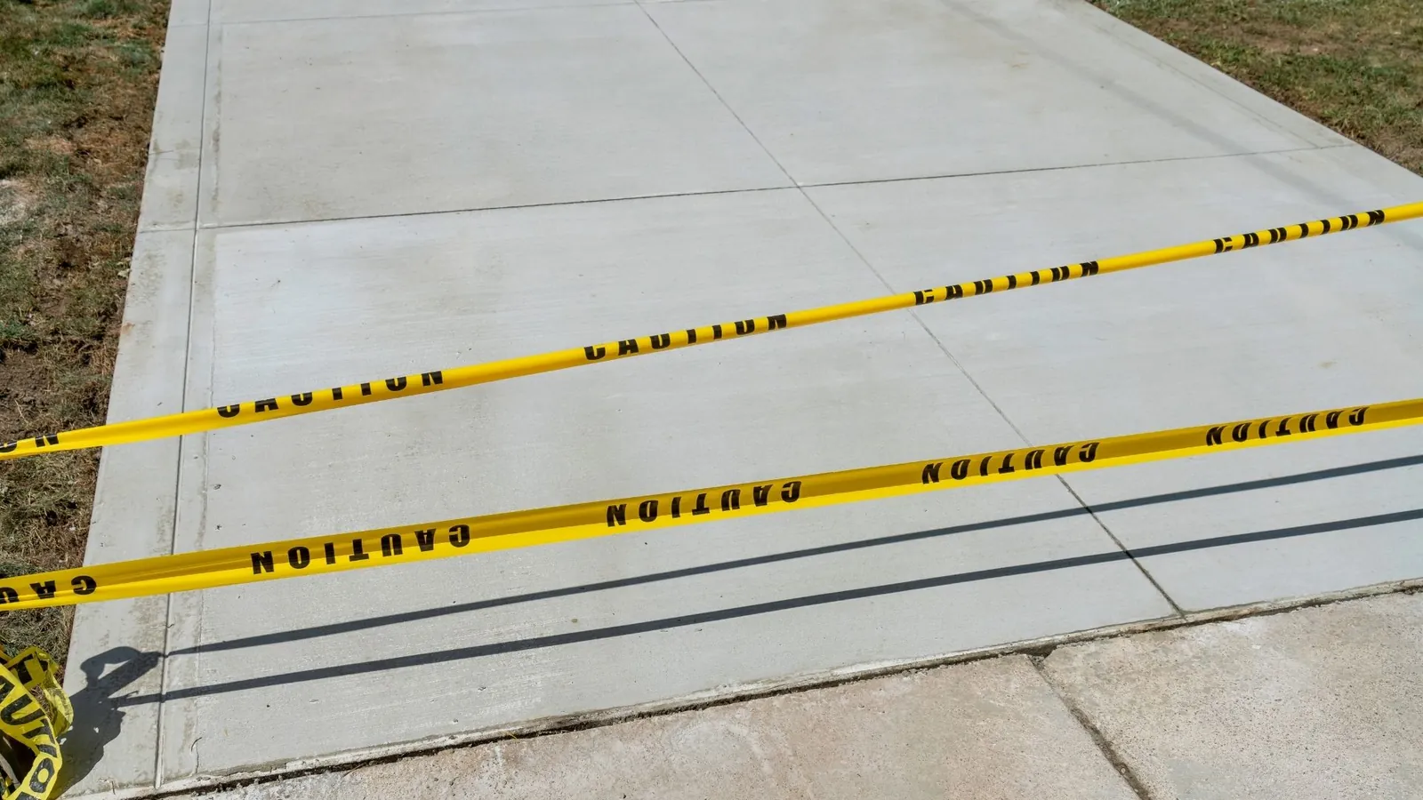 Finished bedroom paint work and trim detail